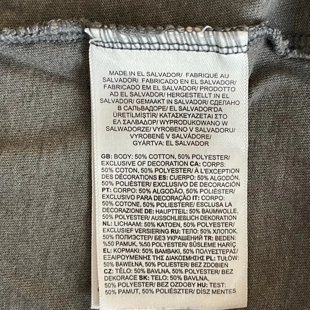 The North Face Men's Gray Camo Box Logo Never Stop Exploring Tee T-Shirt Size L